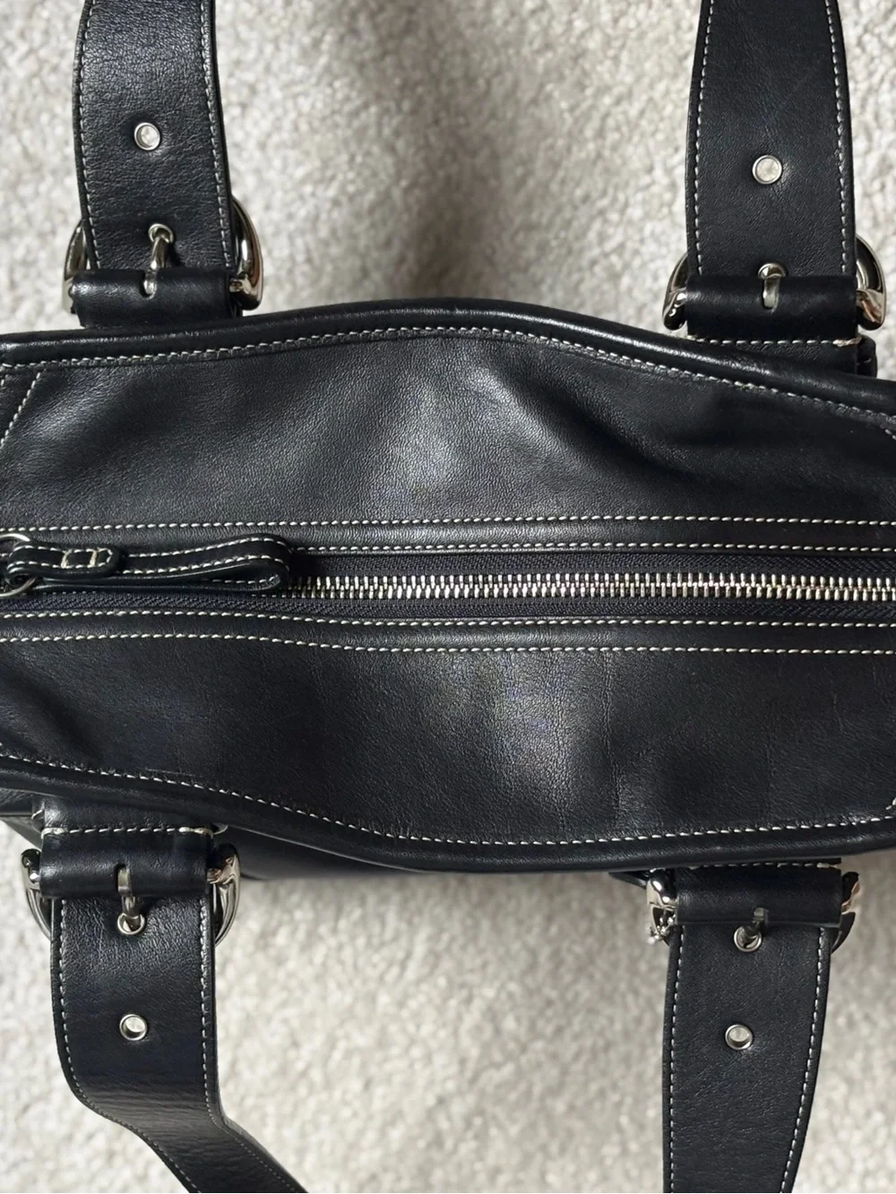 ⭐️Vintage COACH Black Leather Shoulder Handbag with dust bag